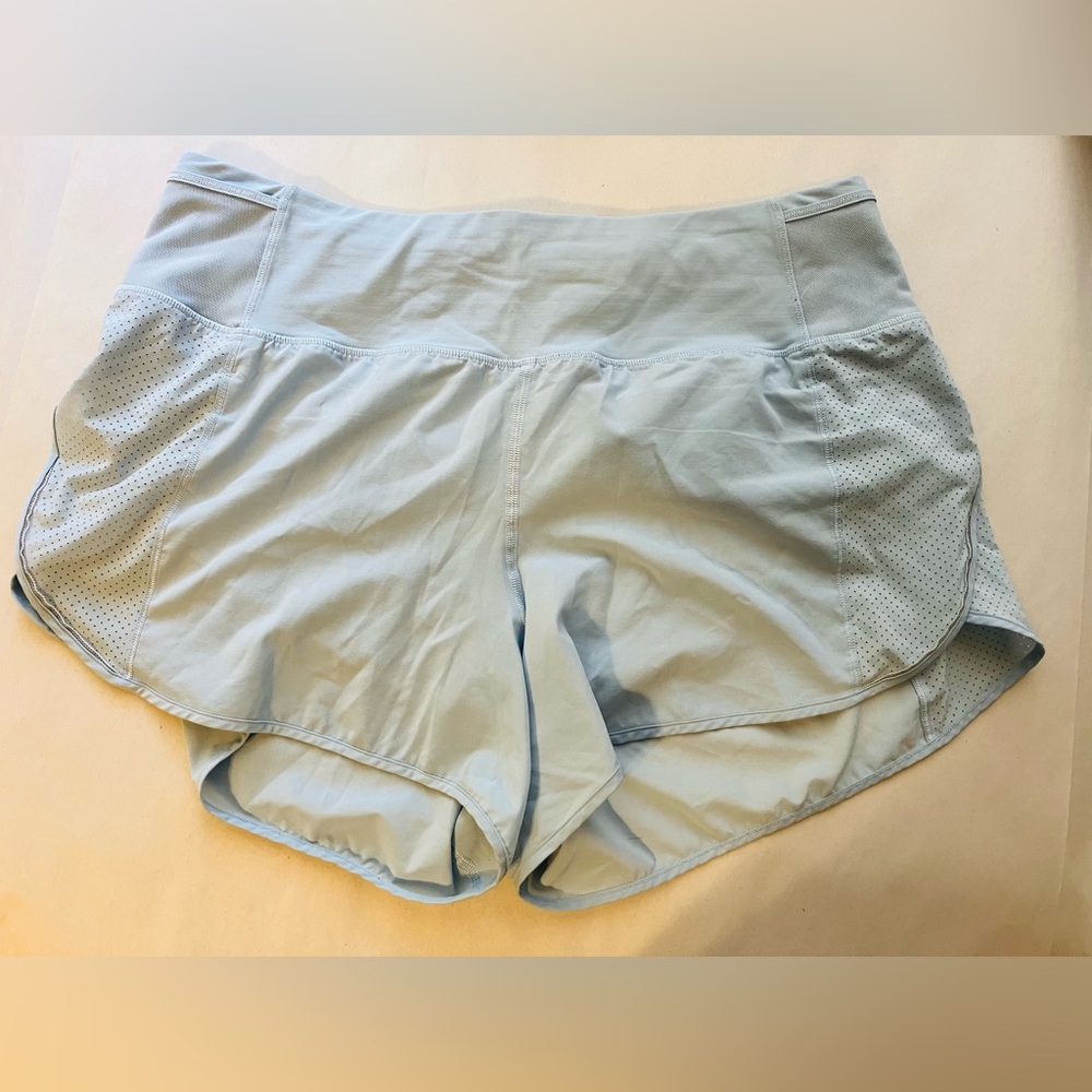 Lululemon‎ Fast Pace Shorts Women’s 10 Light Blue Pull On Drawstring 3.5” Inseam